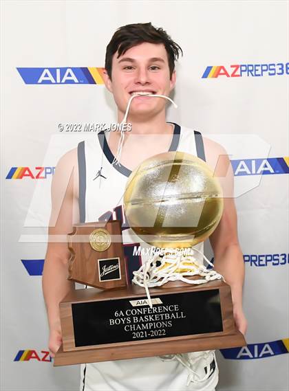 Thumbnail 3 in Hamilton vs. Perry (AIA 6A Final - Awards) photogallery.