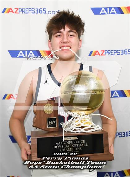 Thumbnail 3 in Hamilton vs. Perry (AIA 6A Final - Awards) photogallery.