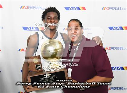 Thumbnail 3 in Hamilton vs. Perry (AIA 6A Final - Awards) photogallery.