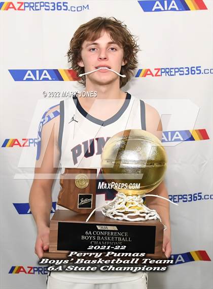 Thumbnail 2 in Hamilton vs. Perry (AIA 6A Final - Awards) photogallery.