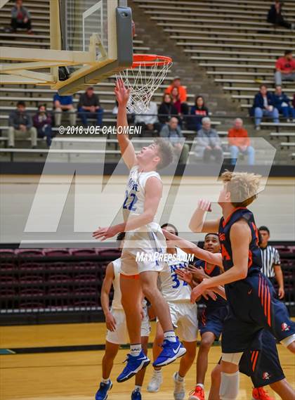 Thumbnail 3 in MacArthur [Douglas] vs Brandeis (NEISD/NISD Basketball Tournament) photogallery.