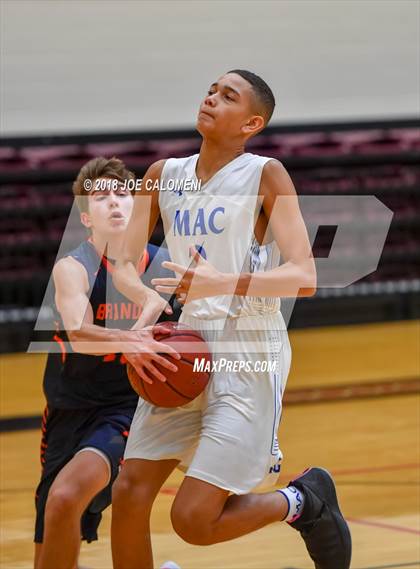Thumbnail 1 in MacArthur [Douglas] vs Brandeis (NEISD/NISD Basketball Tournament) photogallery.