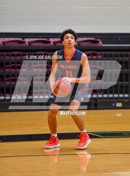 Thumbnail 2 in MacArthur [Douglas] vs Brandeis (NEISD/NISD Basketball Tournament) photogallery.