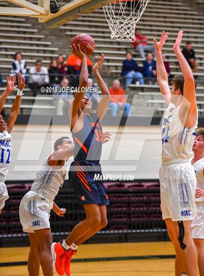 Thumbnail 2 in MacArthur [Douglas] vs Brandeis (NEISD/NISD Basketball Tournament) photogallery.