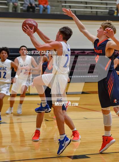 Thumbnail 1 in MacArthur [Douglas] vs Brandeis (NEISD/NISD Basketball Tournament) photogallery.