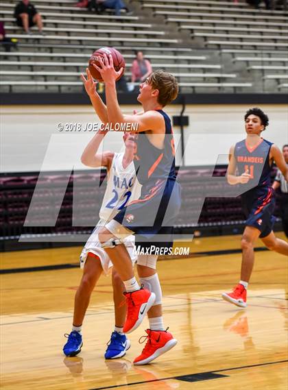 Thumbnail 1 in MacArthur [Douglas] vs Brandeis (NEISD/NISD Basketball Tournament) photogallery.
