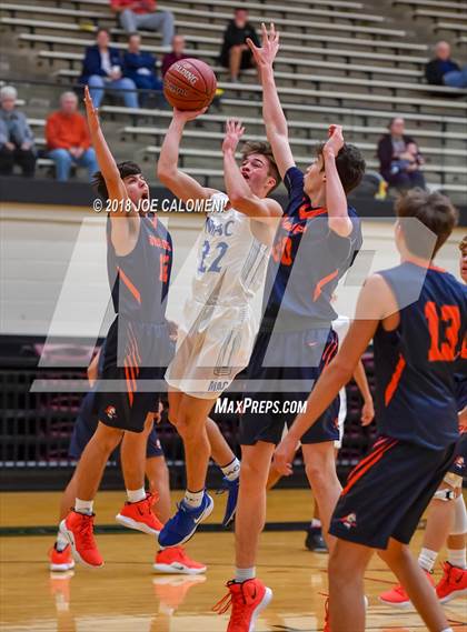 Thumbnail 3 in MacArthur [Douglas] vs Brandeis (NEISD/NISD Basketball Tournament) photogallery.