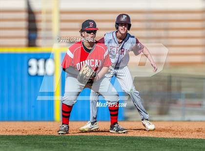 Thumbnail 1 in Perry vs. Duncan photogallery.