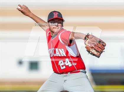 Thumbnail 3 in Perry vs. Duncan photogallery.