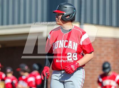 Thumbnail 1 in Perry vs. Duncan photogallery.