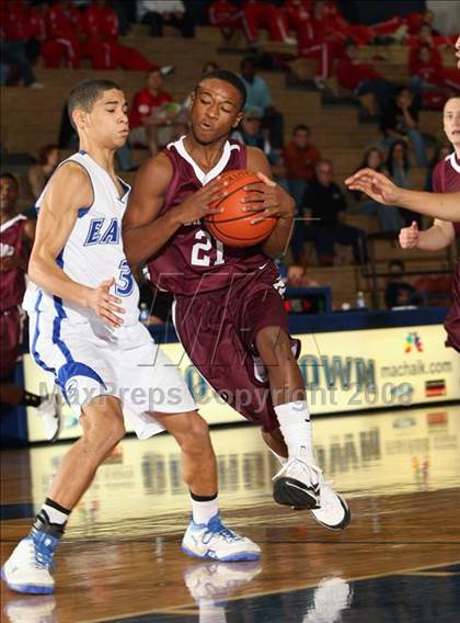 Thumbnail 1 in Georgetown vs. Bastrop (Georgetown Jack Frost Invitational) photogallery.