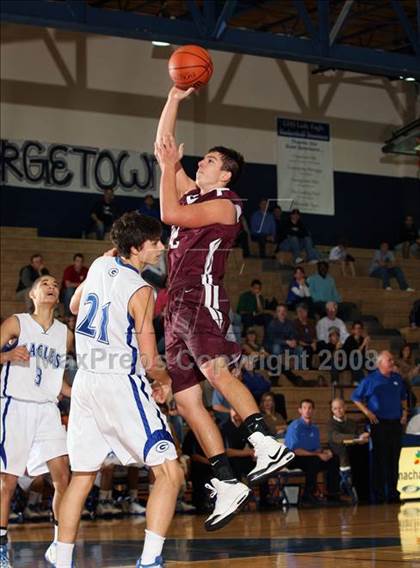 Thumbnail 1 in Georgetown vs. Bastrop (Georgetown Jack Frost Invitational) photogallery.
