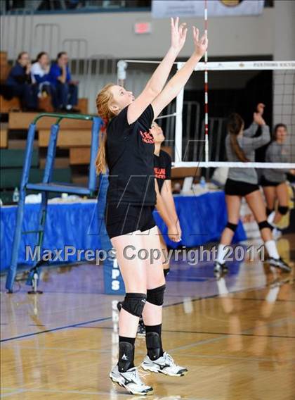 Thumbnail 2 in Albany vs. Cathedral Catholic (CIF State D3 Final) photogallery.
