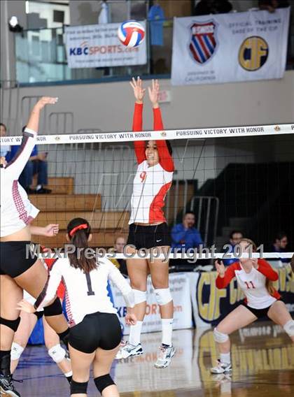 Thumbnail 1 in Albany vs. Cathedral Catholic (CIF State D3 Final) photogallery.
