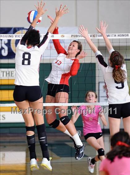 Thumbnail 1 in Albany vs. Cathedral Catholic (CIF State D3 Final) photogallery.