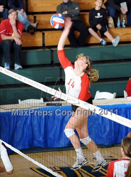 Thumbnail 3 in Albany vs. Cathedral Catholic (CIF State D3 Final) photogallery.