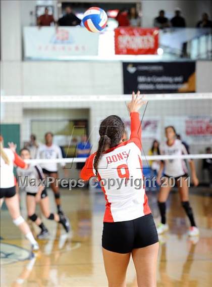 Thumbnail 3 in Albany vs. Cathedral Catholic (CIF State D3 Final) photogallery.