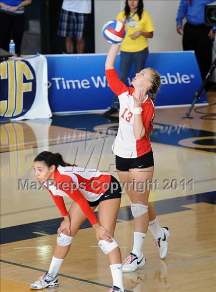 Thumbnail 2 in Albany vs. Cathedral Catholic (CIF State D3 Final) photogallery.