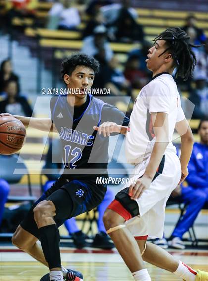 Thumbnail 1 in Etiwanda vs Desert Pines (SoCal Vegas Showdown) photogallery.