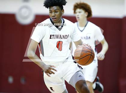 Thumbnail 1 in Etiwanda vs Desert Pines (SoCal Vegas Showdown) photogallery.