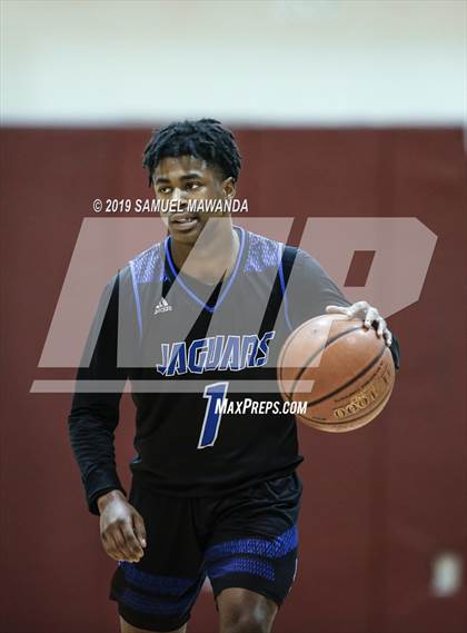 Thumbnail 3 in Etiwanda vs Desert Pines (SoCal Vegas Showdown) photogallery.