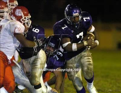 Thumbnail 3 in Pasadena vs. Hoover photogallery.