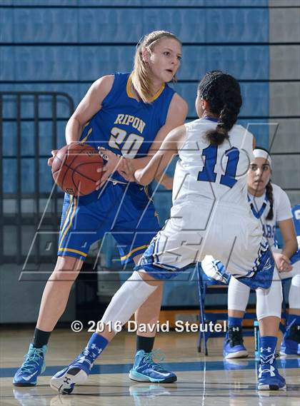 Thumbnail 1 in Ripon Christian @ Capital Christian (CIF SJS D5 Playoff) photogallery.