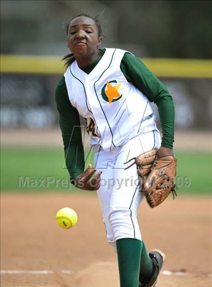Thumbnail 3 in Cajon vs. Murrieta Valley (Michelle Carew Classic) photogallery.