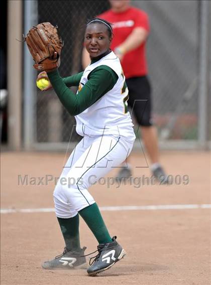 Thumbnail 1 in Cajon vs. Murrieta Valley (Michelle Carew Classic) photogallery.