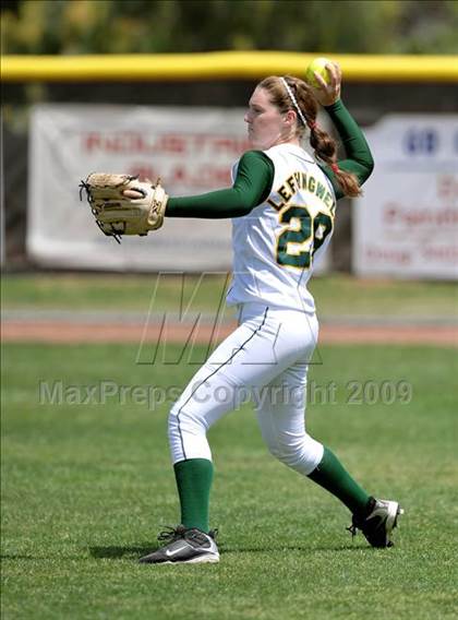 Thumbnail 2 in Cajon vs. Murrieta Valley (Michelle Carew Classic) photogallery.