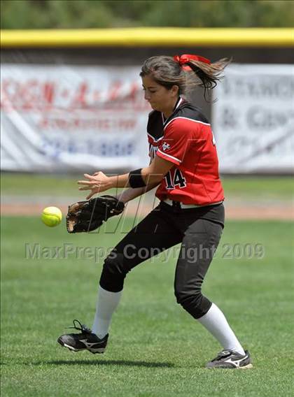 Thumbnail 2 in Cajon vs. Murrieta Valley (Michelle Carew Classic) photogallery.