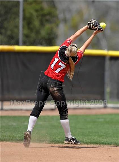 Thumbnail 2 in Cajon vs. Murrieta Valley (Michelle Carew Classic) photogallery.