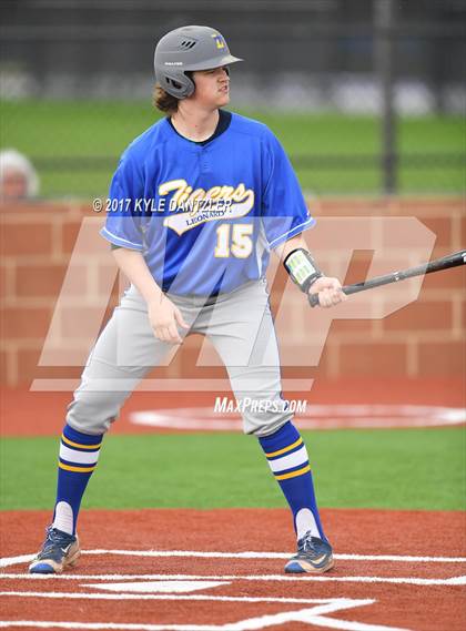 Thumbnail 3 in Leonard vs Sam Rayburn (Anna Tournament) photogallery.