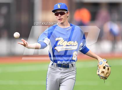 Thumbnail 1 in Leonard vs Sam Rayburn (Anna Tournament) photogallery.