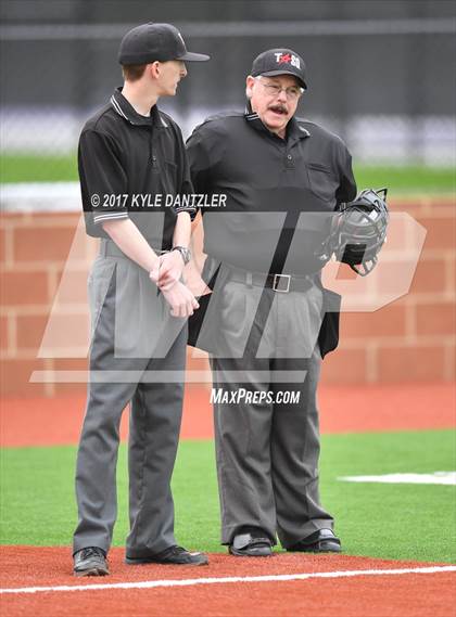 Thumbnail 1 in Leonard vs Sam Rayburn (Anna Tournament) photogallery.