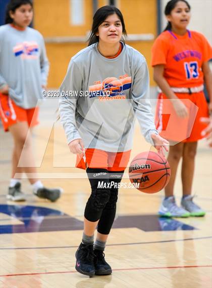 Thumbnail 2 in Westwood @ Pinnacle (AIA 6A Quarterfinals) photogallery.