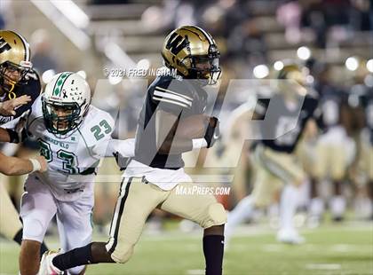 Thumbnail 2 in Wakefield vs Westfield (VHSL Region D Quarterfinal)  photogallery.