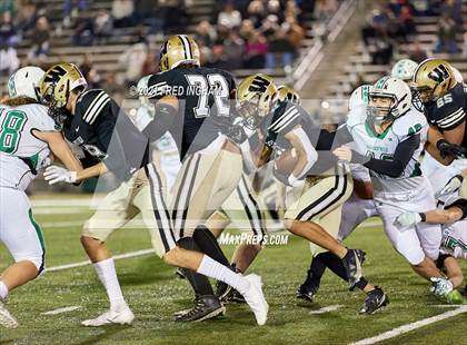 Thumbnail 3 in Wakefield vs Westfield (VHSL Region D Quarterfinal)  photogallery.
