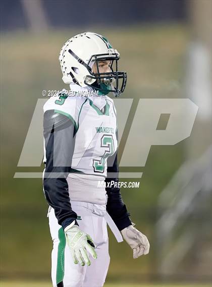 Thumbnail 2 in Wakefield vs Westfield (VHSL Region D Quarterfinal)  photogallery.