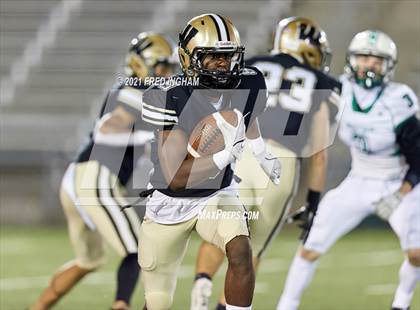 Thumbnail 1 in Wakefield vs Westfield (VHSL Region D Quarterfinal)  photogallery.
