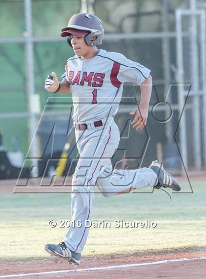 Thumbnail 2 in Salt River vs Canyon State (Salt River Tournament) photogallery.
