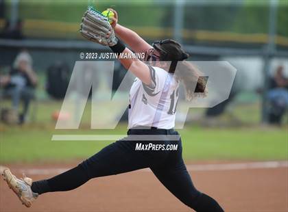 Thumbnail 3 in Malvern @ Bauxite photogallery.