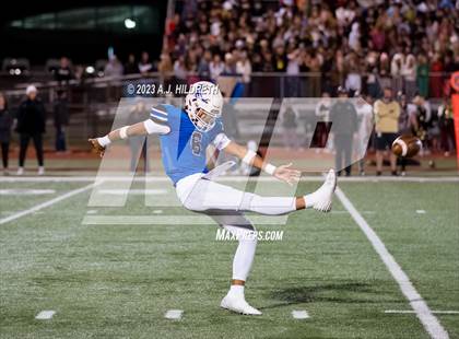 Thumbnail 2 in Gardner-Edgerton vs. Blue Valley (KSHSAA 6A Sub-State) photogallery.