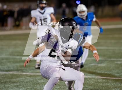 Thumbnail 2 in Gardner-Edgerton vs. Blue Valley (KSHSAA 6A Sub-State) photogallery.