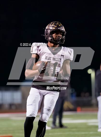 Thumbnail 2 in Gardner-Edgerton vs. Blue Valley (KSHSAA 6A Sub-State) photogallery.