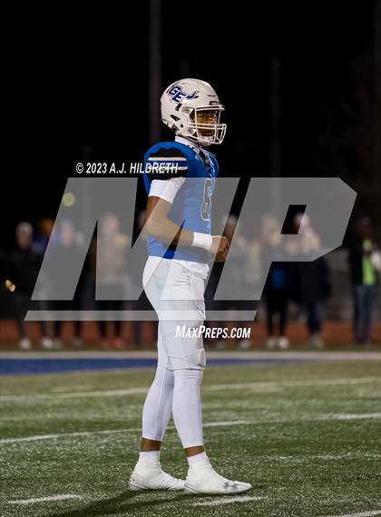 Thumbnail 3 in Gardner-Edgerton vs. Blue Valley (KSHSAA 6A Sub-State) photogallery.