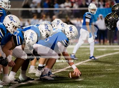 Thumbnail 3 in Gardner-Edgerton vs. Blue Valley (KSHSAA 6A Sub-State) photogallery.