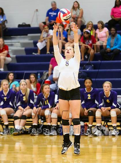 Thumbnail 3 in Aquinas vs. Blue Springs photogallery.