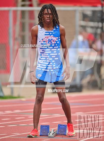 Thumbnail 2 in UIL 6A Track & Field District Prelims (400M) photogallery.