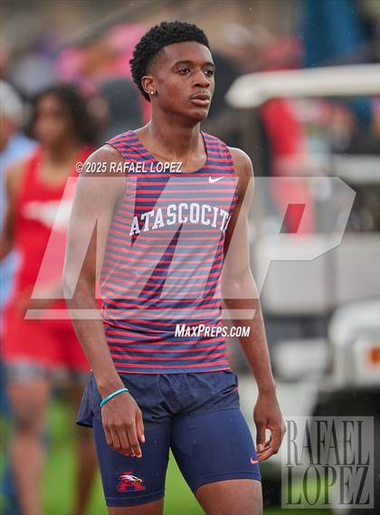 Thumbnail 3 in UIL 6A Track & Field District Prelims (400M) photogallery.
